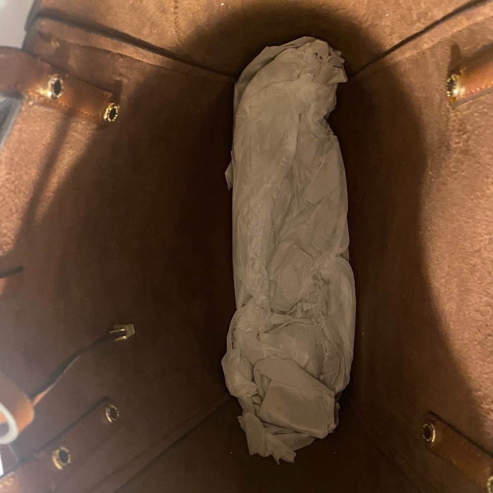 Miche Shell And Insert Bag And Additional Shell - image 3